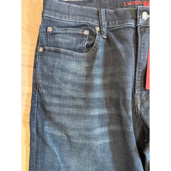 Lucky Brand Men's 410 Athletic Straight Advanced Stretch 36x32 NWT - Picture 3 of 9